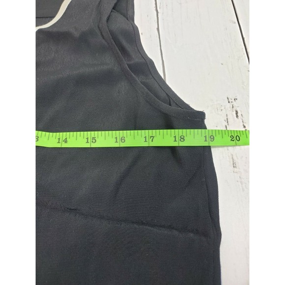 Banana Republic Black 100% Rayon Button Up Tank Top Size Small EUC - Picture 5 of 6
